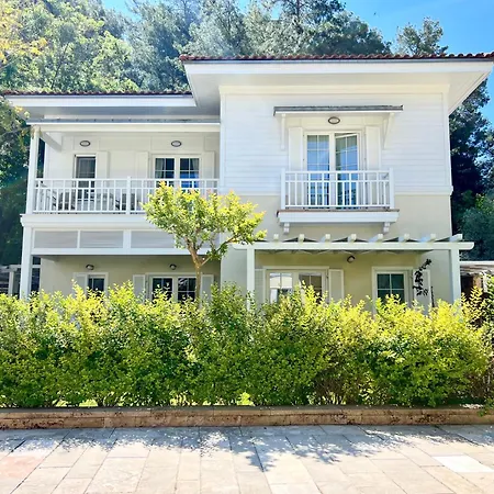 Vila Portville 98 Luxurious In Portville, Gocek. *